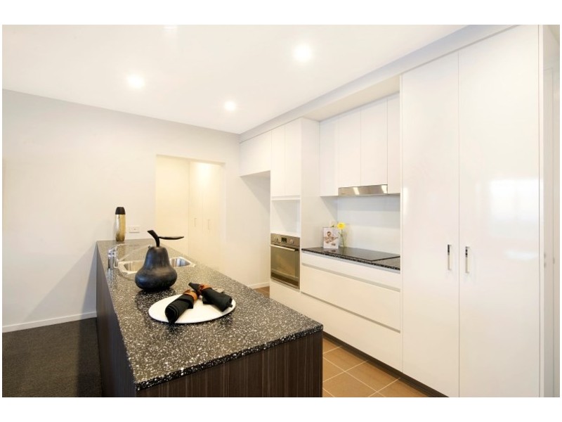 116 ‘Synergy’ 2729-2733 Gold Coast Highway, Broadbeach QLD 4218