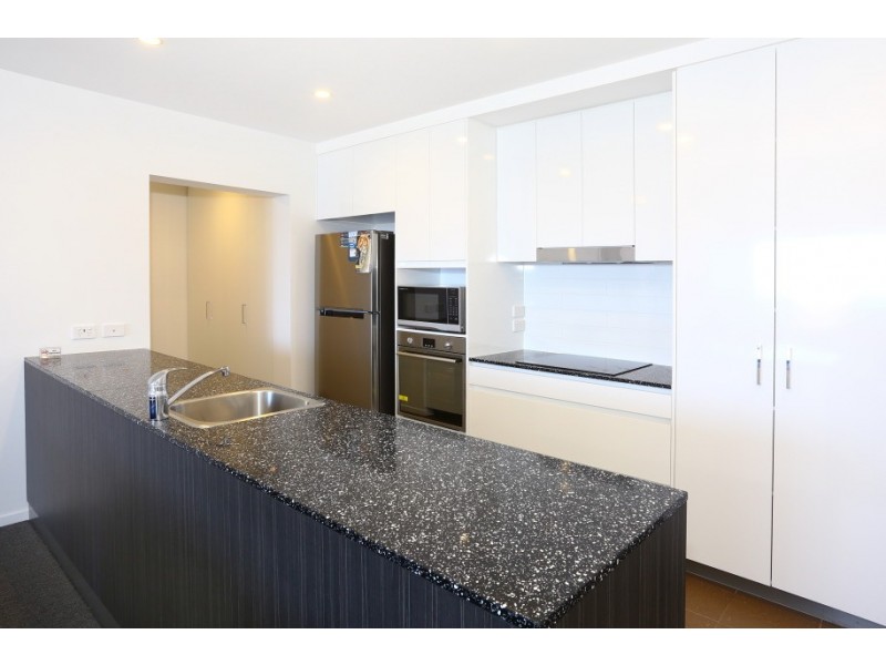129 ‘Synergy’ 2729-2733 Gold Coast Highway, Broadbeach QLD 4218