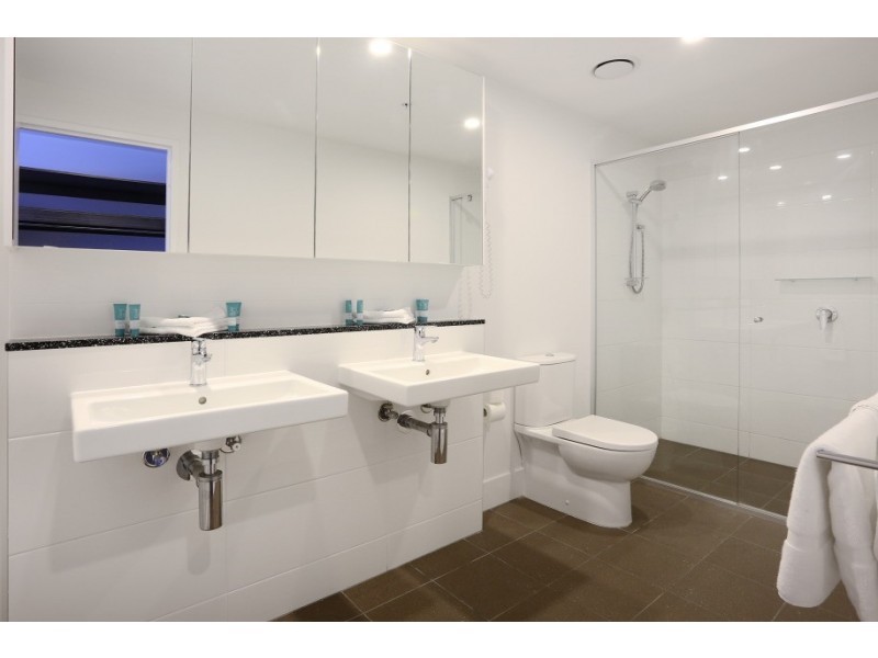 129 ‘Synergy’ 2729-2733 Gold Coast Highway, Broadbeach QLD 4218