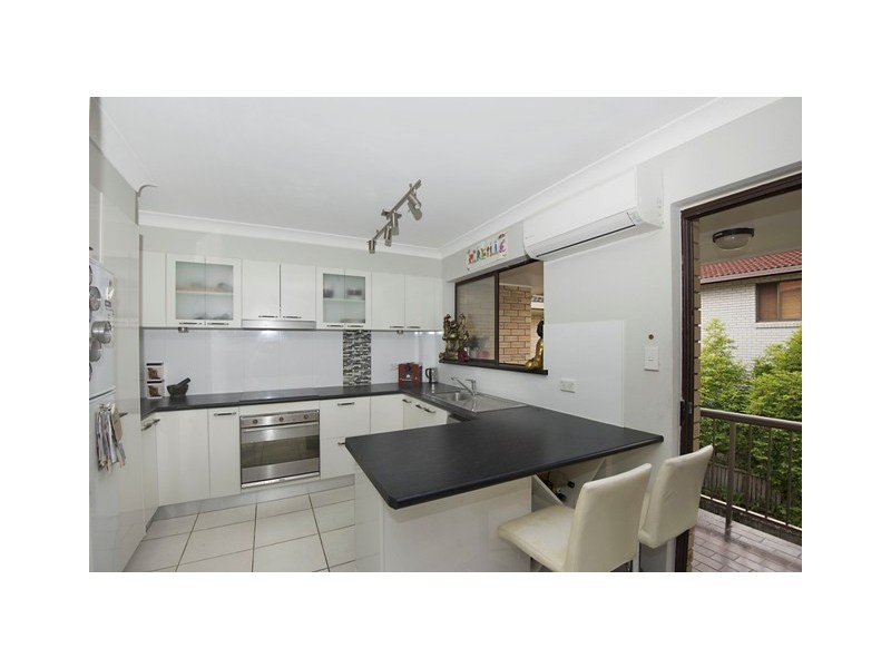 5/35 Chelsea Ave, Broadbeach QLD 4218