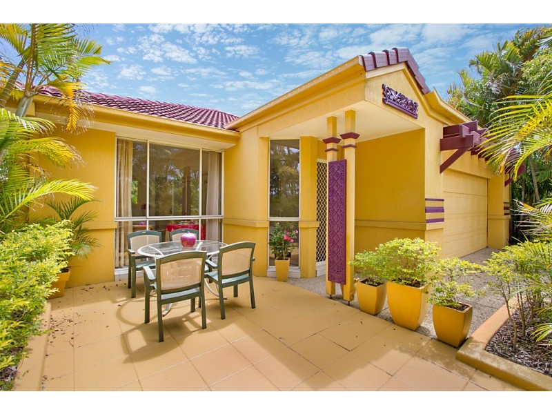 9 Greendale Place, Burleigh Waters QLD 4220
