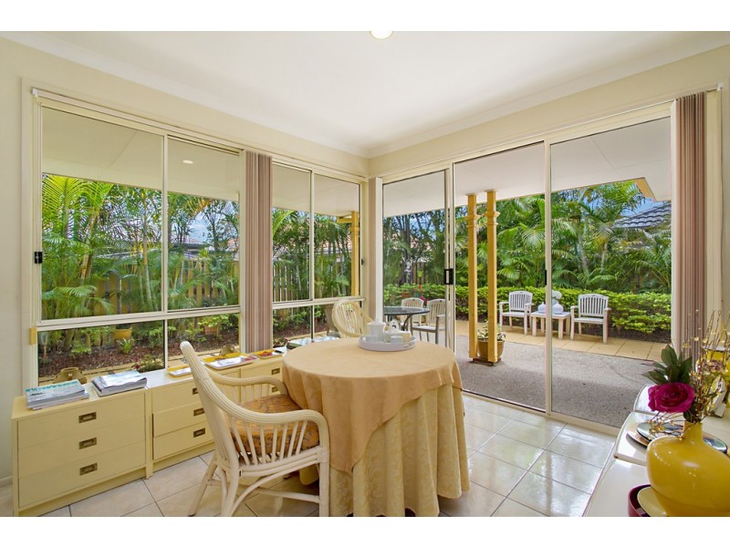 9 Greendale Place, Burleigh Waters QLD 4220