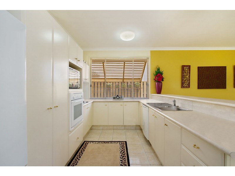 9 Greendale Place, Burleigh Waters QLD 4220