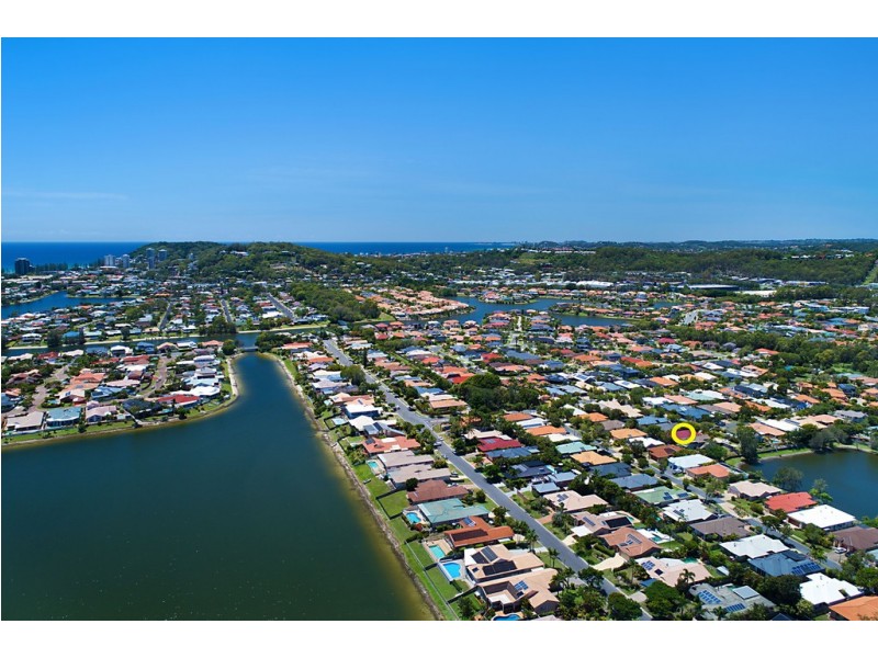9 Greendale Place, Burleigh Waters QLD 4220