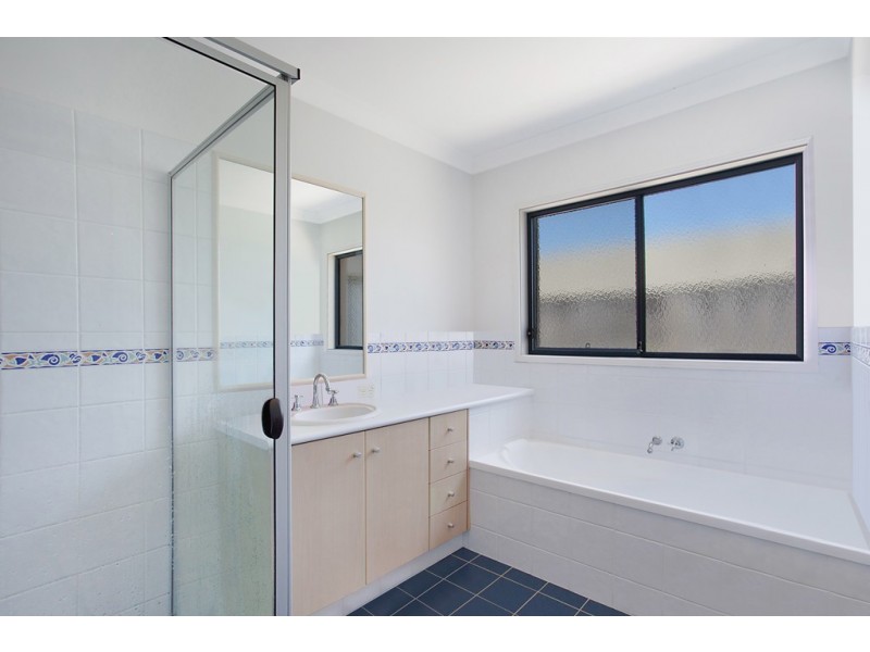 10 Wild Fire Court, Robina QLD 4226