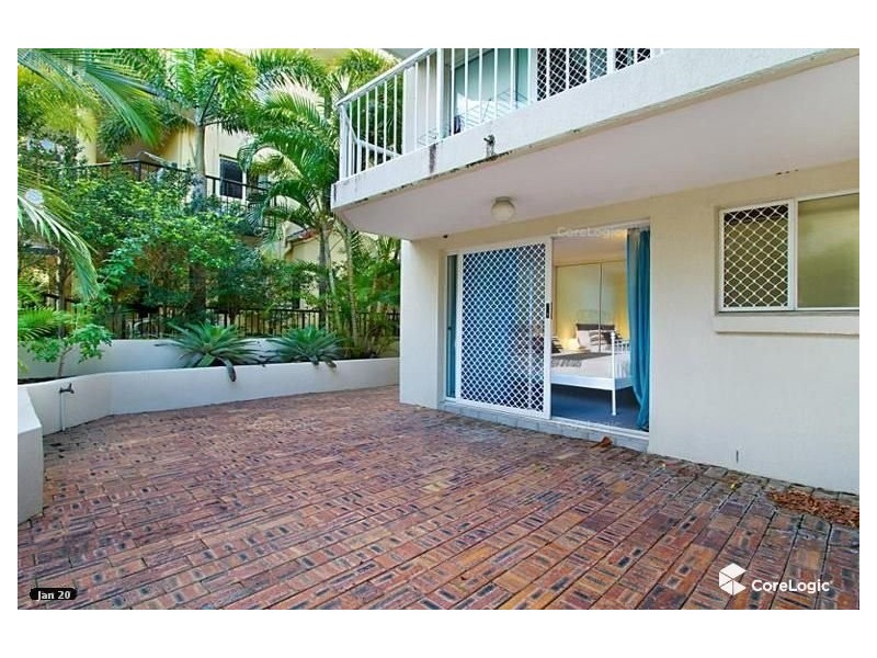 2/44 Britannia Avenue, Broadbeach QLD 4218