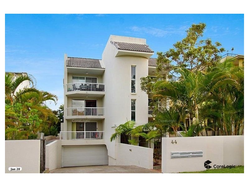 2/44 Britannia Avenue, Broadbeach QLD 4218