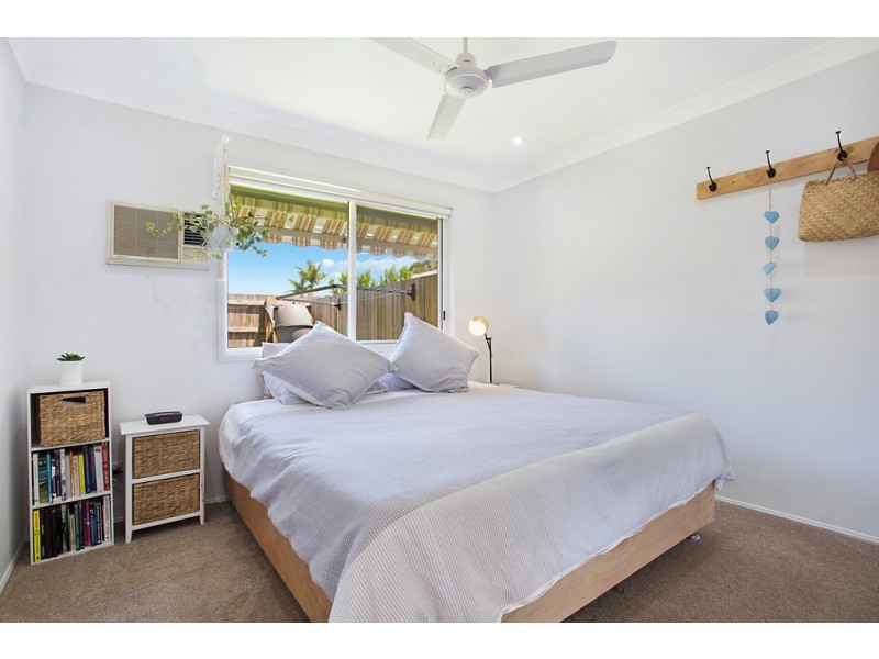 2/20 Bluemoon Close, Burleigh Waters QLD 4220