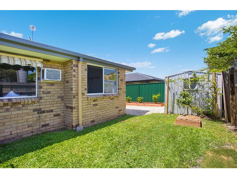 2/20 Bluemoon Close, Burleigh Waters QLD 4220