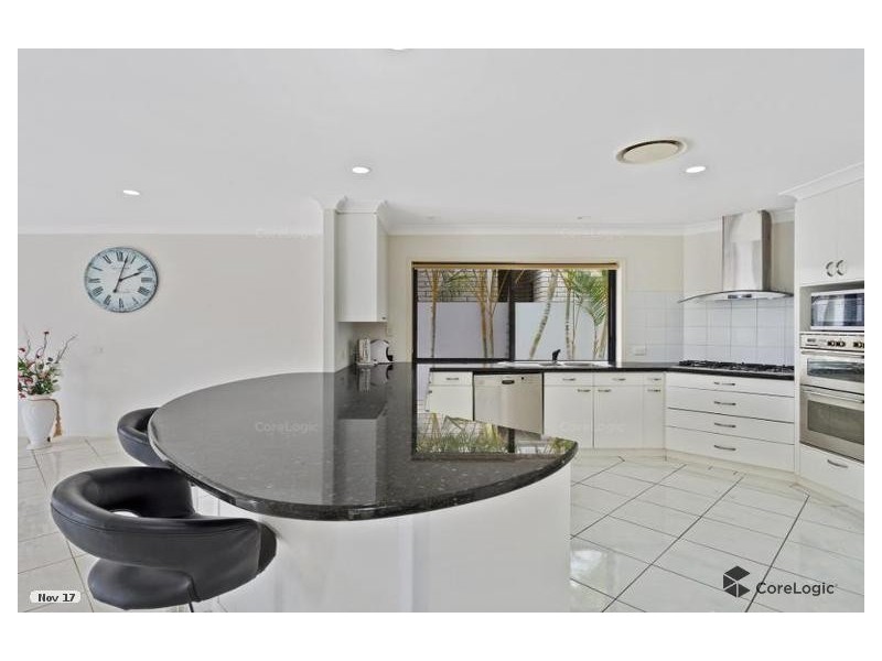 8 Buccaneer Crt, Paradise Waters QLD 4217