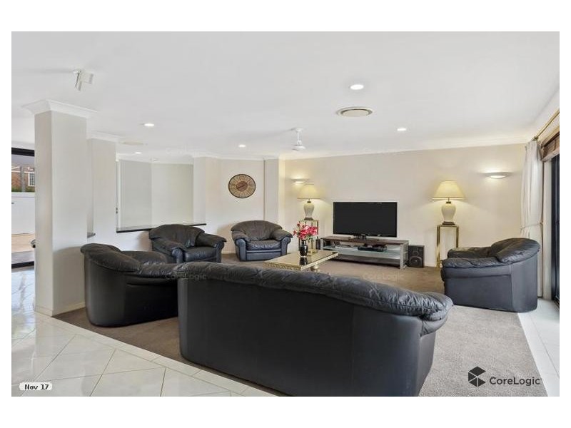 8 Buccaneer Crt, Paradise Waters QLD 4217