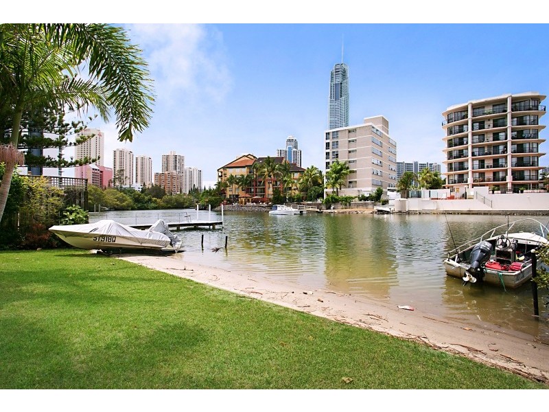 5/39 Peninsular Drive, Surfers Paradise QLD 4217