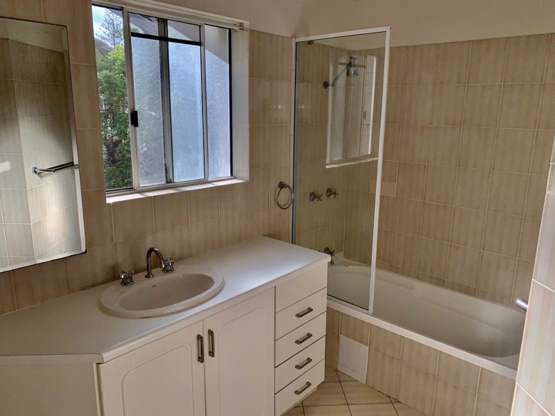 5/39 Peninsular Drive, Surfers Paradise QLD 4217