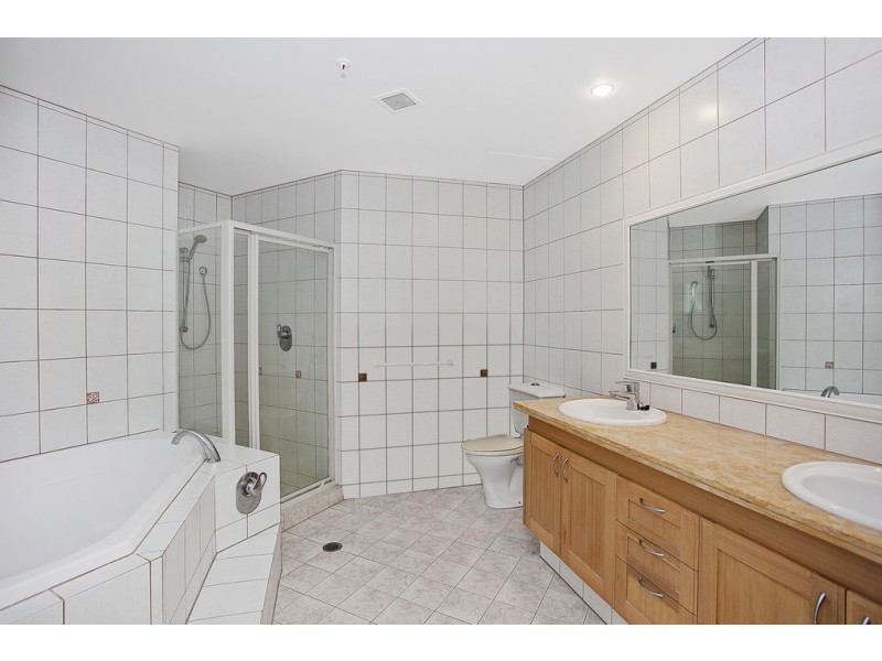 64 ‘Oceana On Broadbeach’ 100 Old Burleigh Road, Broadbeach QLD 4218