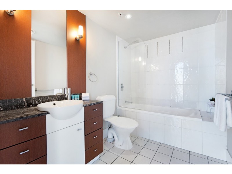 3341/23 ‘Chevron Renaissance’ Ferny Ave, Surfers Paradise QLD 4217