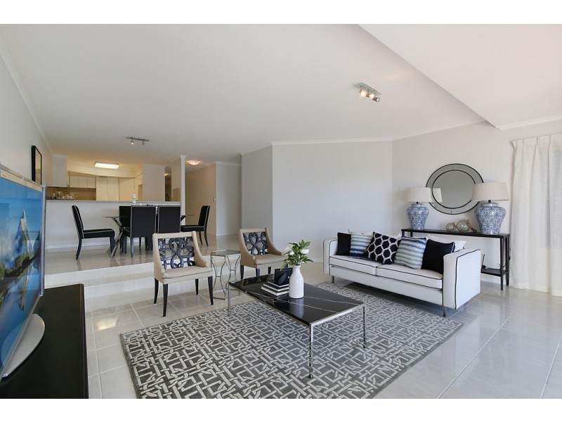 11/3 Marina Crescent, Hollywell QLD 4216