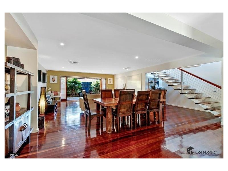 6 Brindisi Avenue, Surfers Paradise QLD 4217