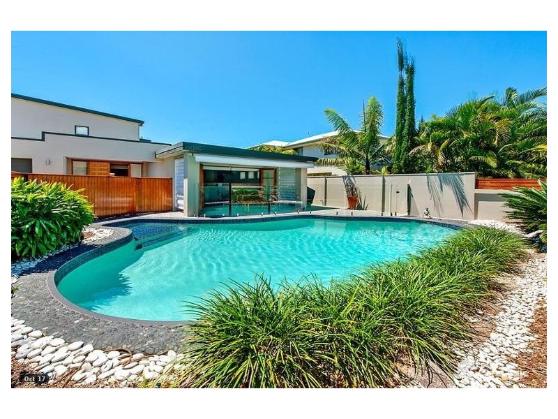 6 Brindisi Avenue, Surfers Paradise QLD 4217