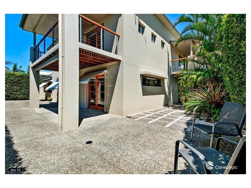 6 Brindisi Avenue, Surfers Paradise QLD 4217