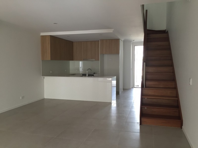 94 Florabella Drive, Robina QLD 4226