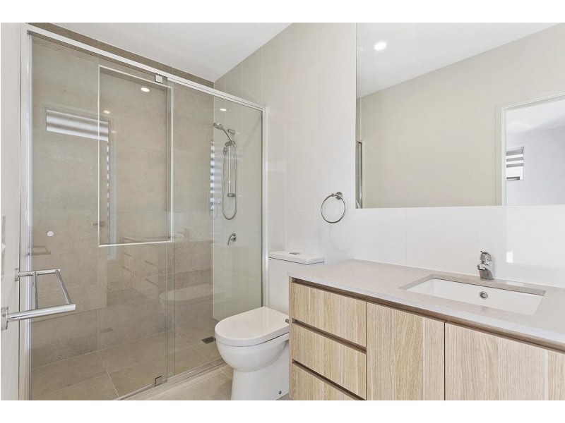 94 Florabella Drive, Robina QLD 4226