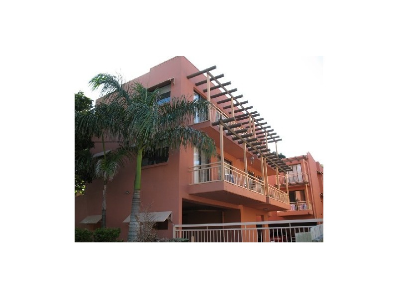 7/23 Second Ave, Broadbeach QLD 4218