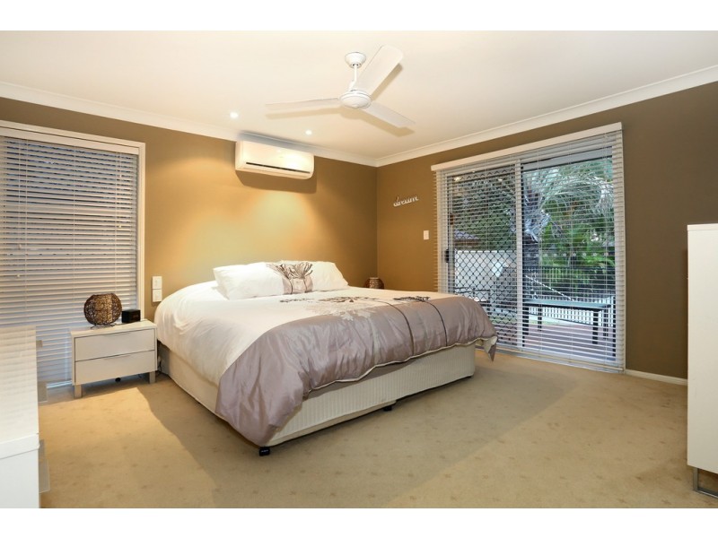 135 Camberwell Circuit, Robina QLD 4226