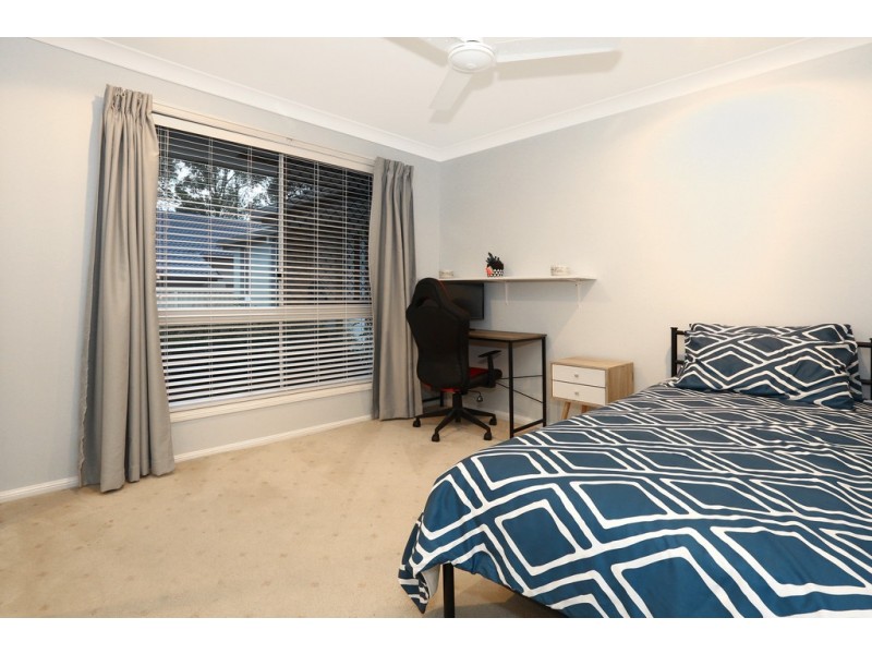 135 Camberwell Circuit, Robina QLD 4226