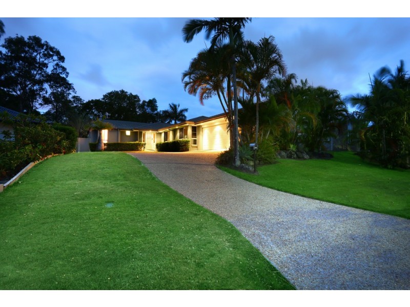 135 Camberwell Circuit, Robina QLD 4226