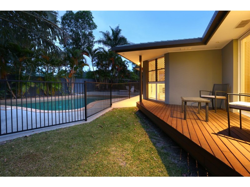 135 Camberwell Circuit, Robina QLD 4226
