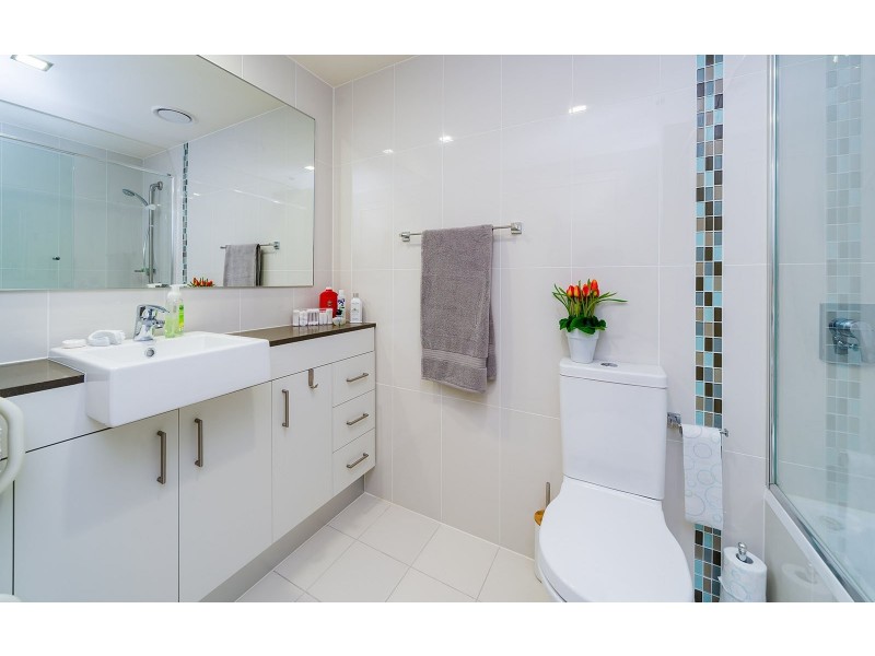 1202 ‘Victoria Towers’ 34 Scarborough Street, Southport QLD 4215