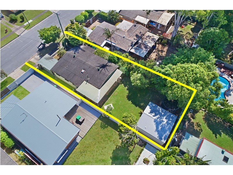 58 Kiers Road, Miami QLD 4220