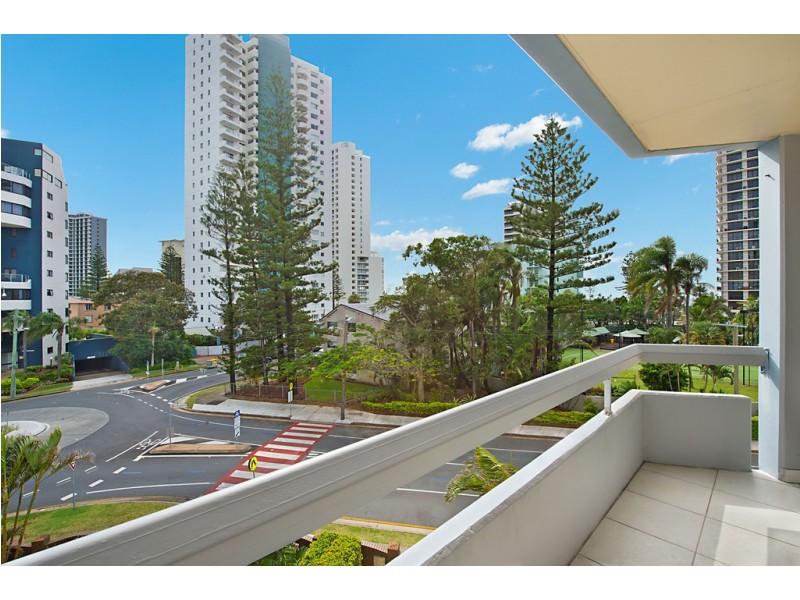 11 ‘Chiltern Court’ 3 Old Burleigh Road, Surfers Paradise QLD 4217