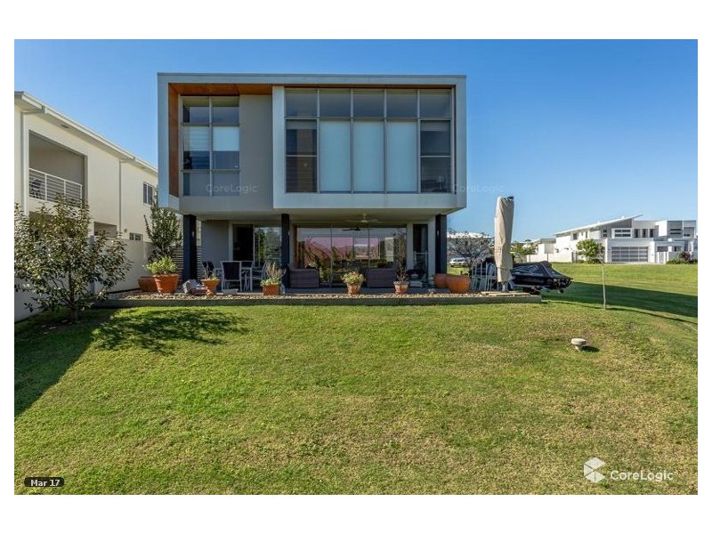 4040 Quayside, Benowa QLD 4217