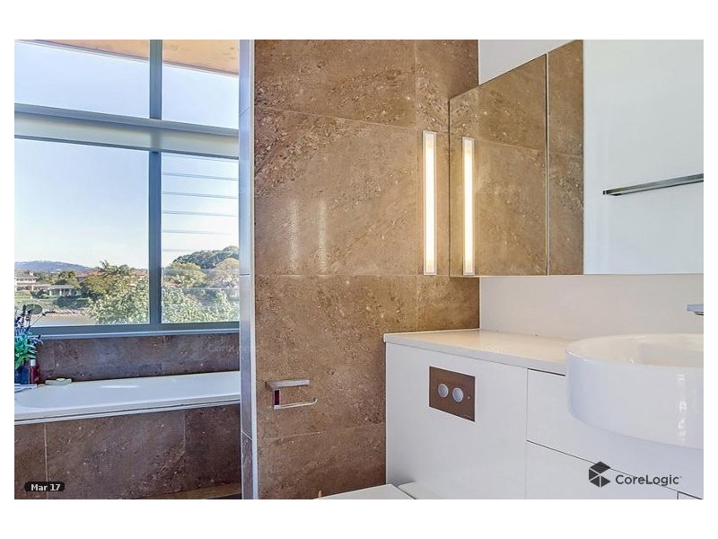 4040 Quayside, Benowa QLD 4217