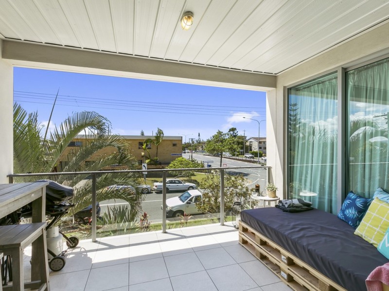 6/2236-2238 Gold Coast Highway, Mermaid Beach QLD 4218