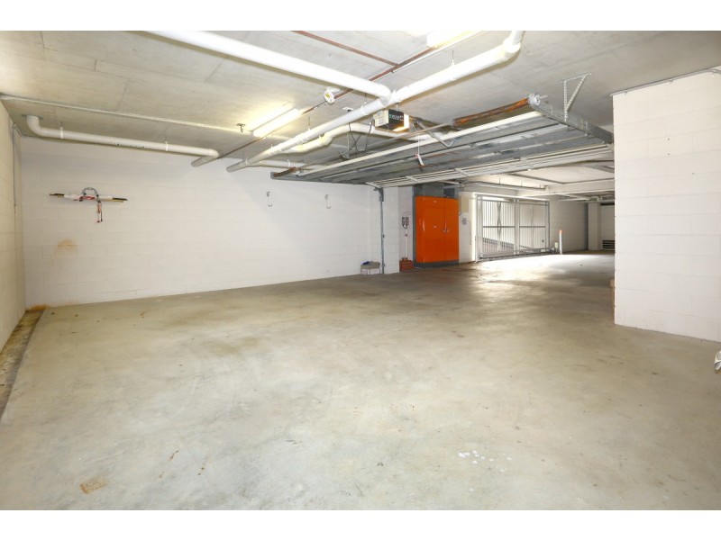 1/5 Miami Key, Broadbeach Waters QLD 4218