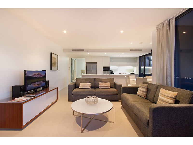 1701 ‘The Oracle’ 1 Oracle Boulevard, Broadbeach QLD 4218