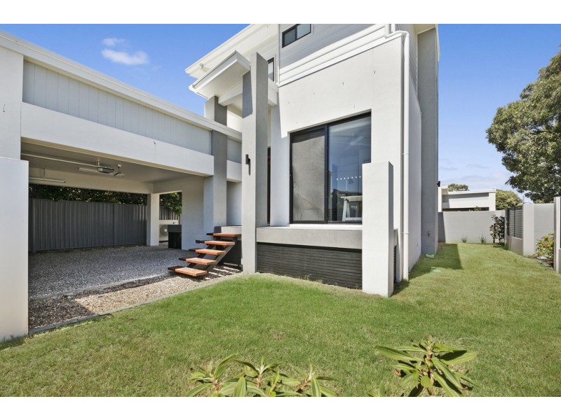 1/48 Kiers Road, Miami QLD 4220