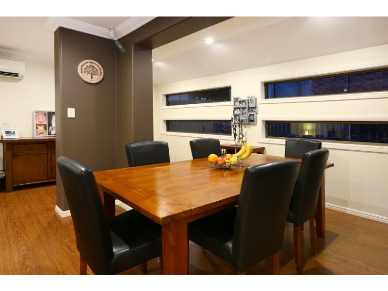 20 Murrumba Drive, Ashmore QLD 4214