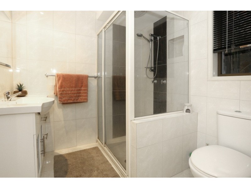 20 Murrumba Drive, Ashmore QLD 4214