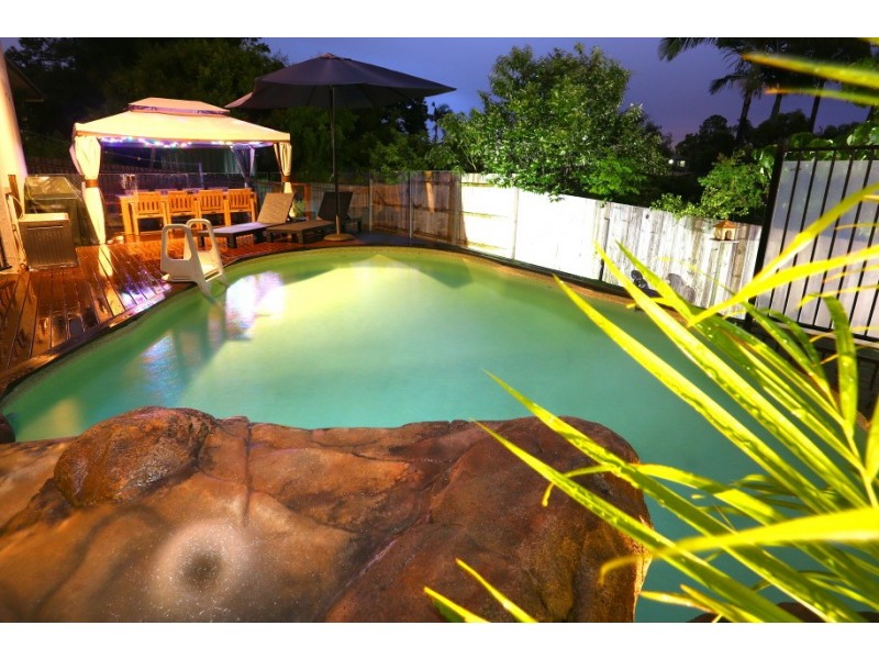 20 Murrumba Drive, Ashmore QLD 4214