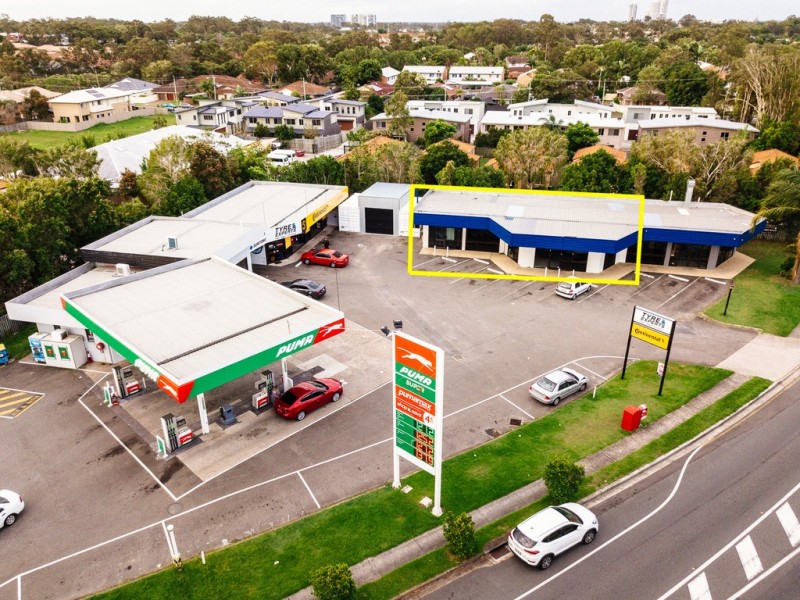 177 Government Road, Labrador QLD 4215