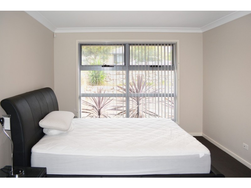 11 Kensington Place, Maudsland QLD 4210