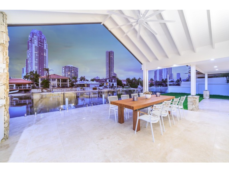 17 Seafarer Court, Paradise Waters QLD 4217