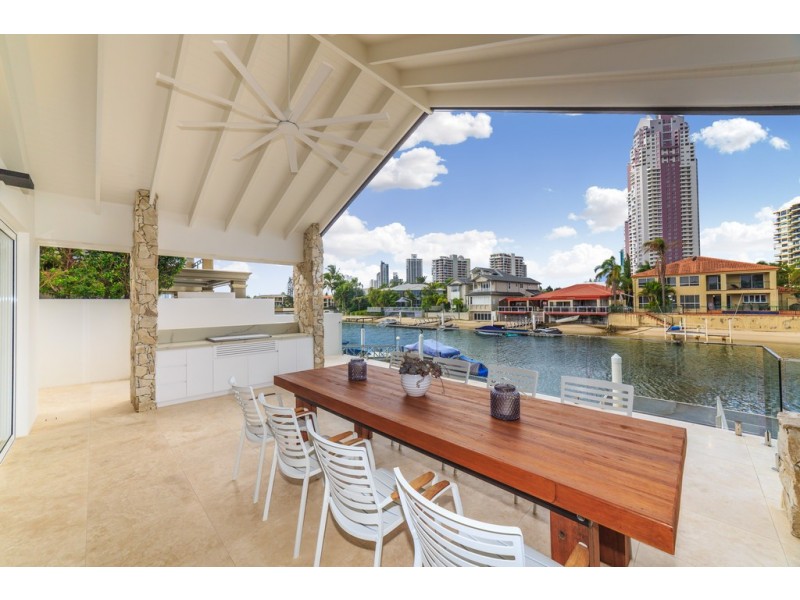 17 Seafarer Court, Paradise Waters QLD 4217
