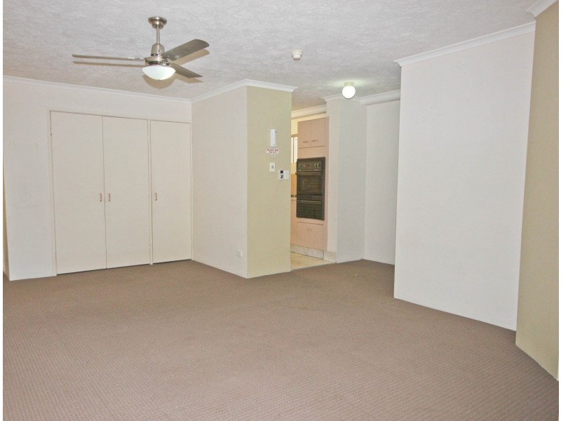 9/418 Marine Parade, Biggera Waters QLD 4216