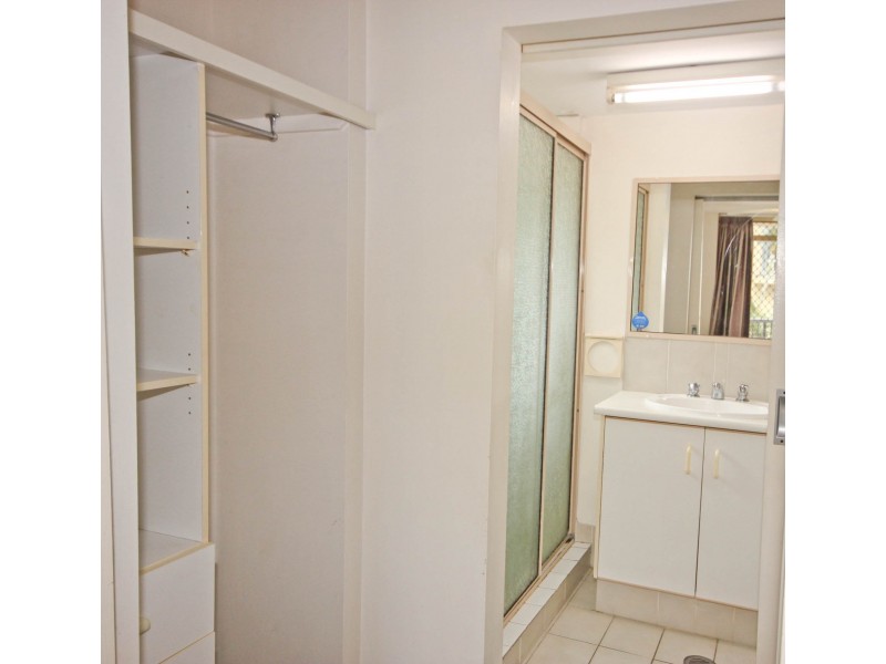 9/418 Marine Parade, Biggera Waters QLD 4216