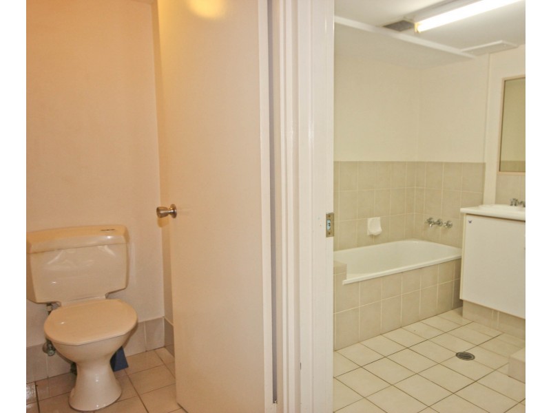 9/418 Marine Parade, Biggera Waters QLD 4216