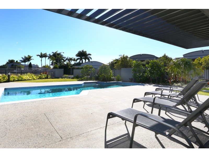 10608/112 Palm Meadows Drive, Carrara QLD 4211